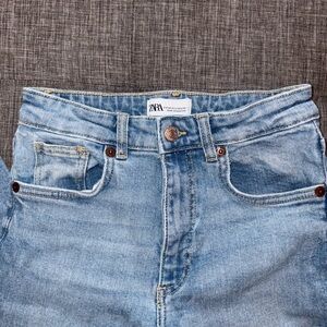 Zara Light Blue Denim Jeans